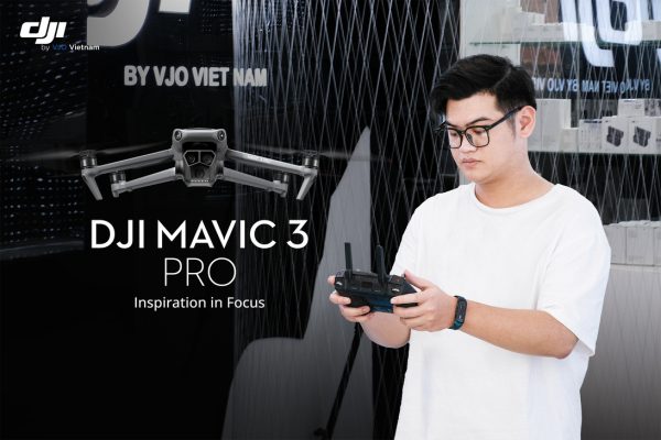 DJI Mavic 3 Pro chiếc flycam đầu tiên có 3 camera tích hợp