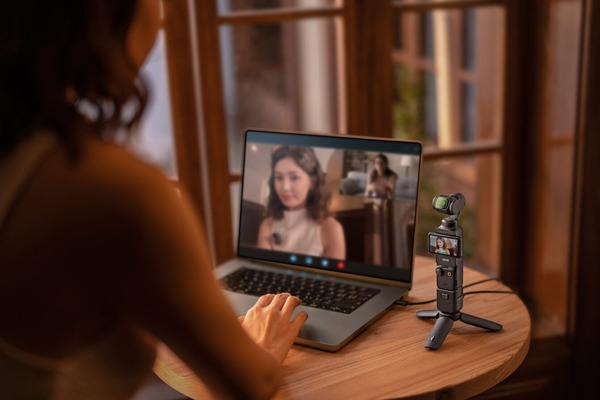 Omso Pocket 3 có thể sử dụng như một chiếc webcam